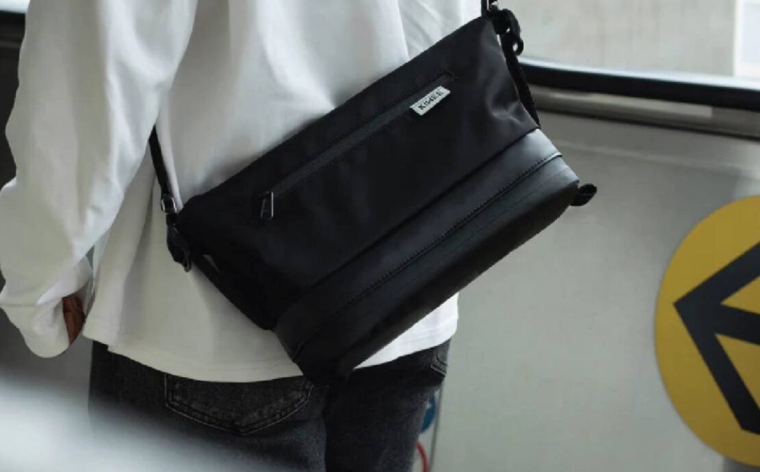 kiwee master case sling bag